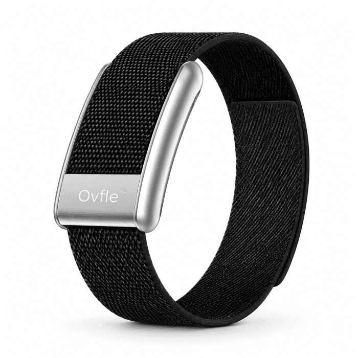 - OVFLE WP-1 Active Screenless Fitness Band OVFLE WP-1 Active Screenless Fitness Band - Image 1