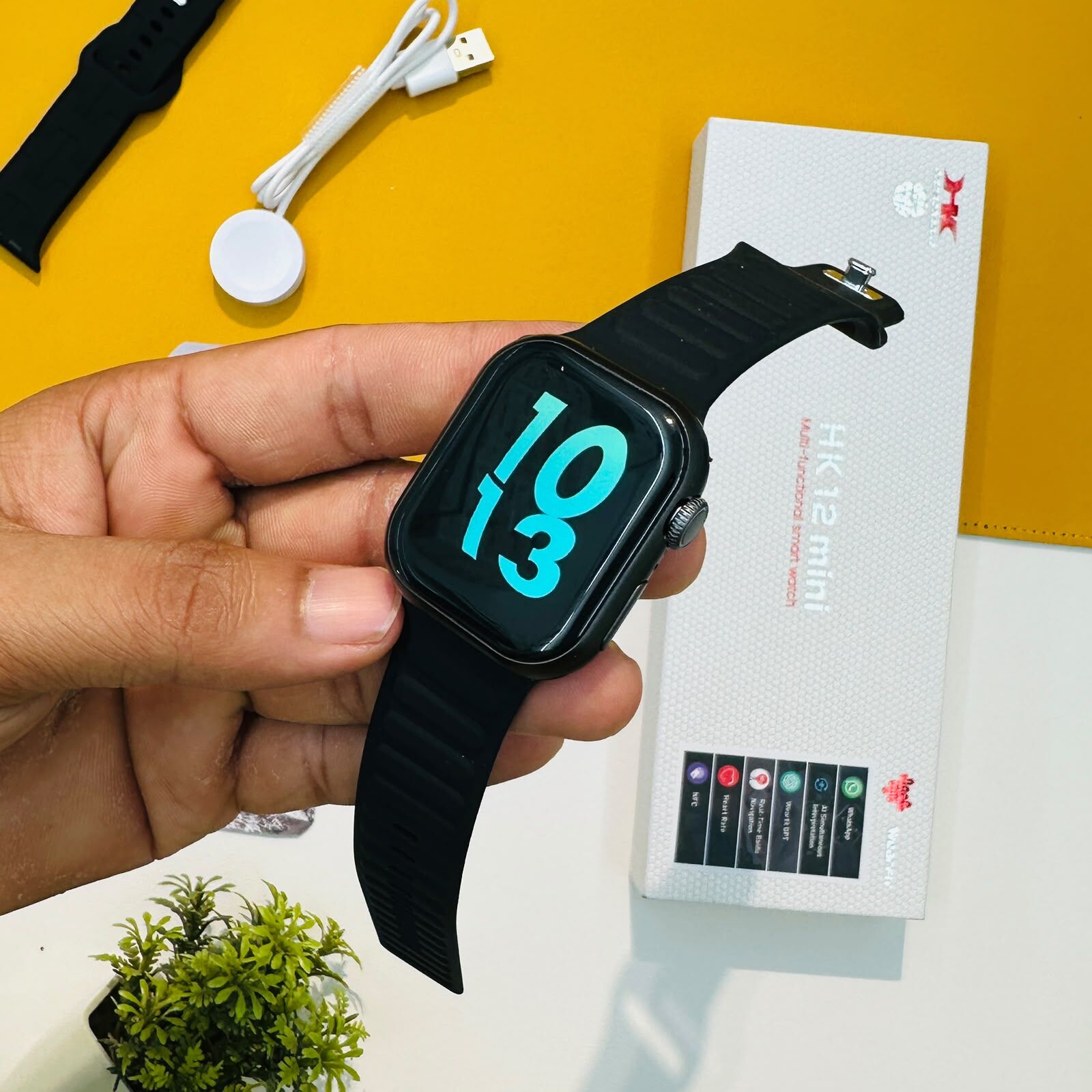 - HK12 Pro Mini Smart Watch (40mm) HK12 Pro Mini Smart Watch (40mm) - Image 3