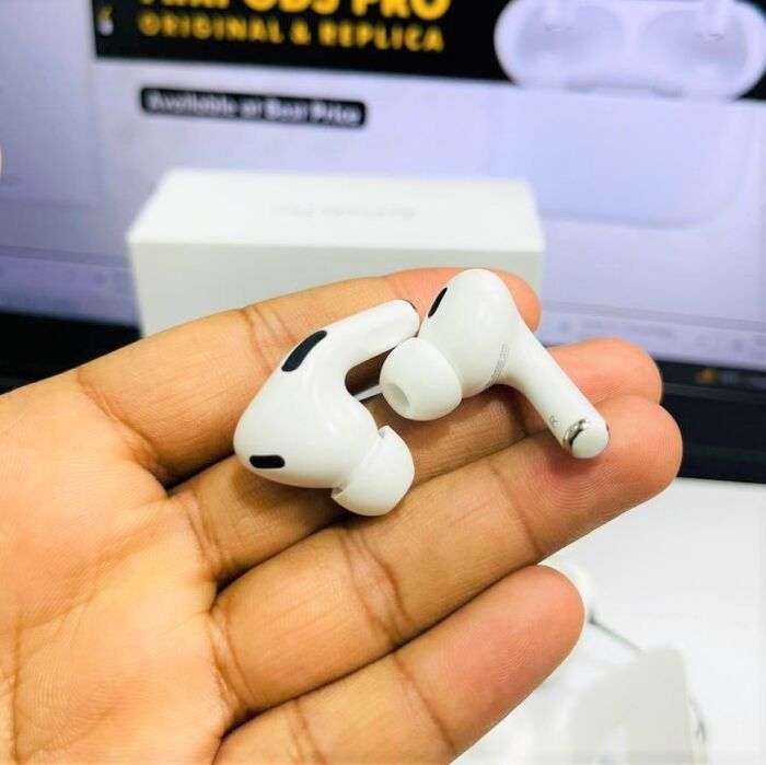 8 - AirPods Pro 2 White