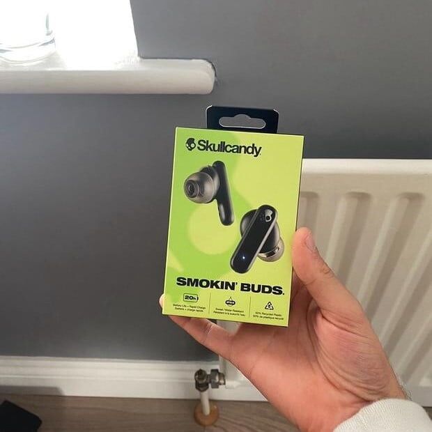 Box - Skull Candy Smokin’ Buds True Black - Wireless Earbuds