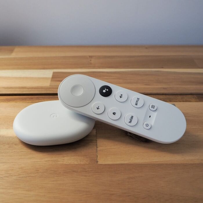 OLYMPUS DIGITAL CAMERA - Google Chromecast | Streaming Device With HDMI Cable