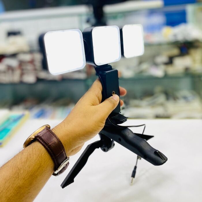 4 - AY-49 Vlogging Kit with 3 Focus Lights & Mic.