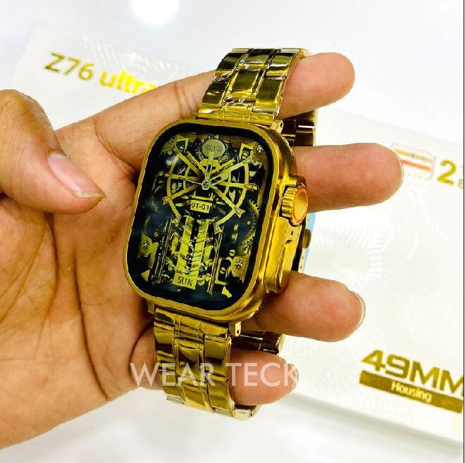 2 - Z76 Ultra Smart Watch Golden Edition | 2 Pairs of Straps
