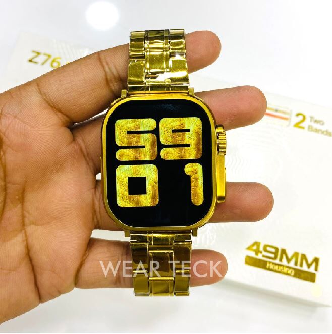 3 - Z76 Ultra Smart Watch Golden Edition | 2 Pairs of Straps