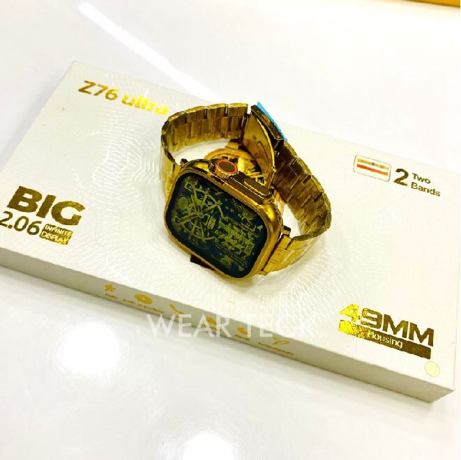 Display - Z76 Ultra Smart Watch Golden Edition | 2 Pairs of Straps